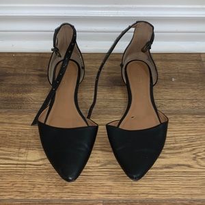 Old Navy Black Flats